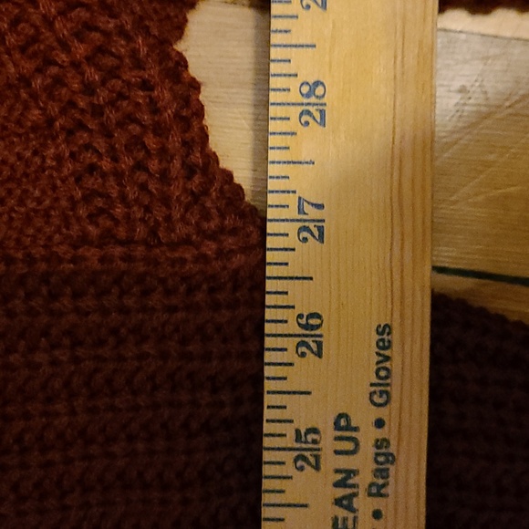 Burgandy Cardigan.  PTP is 27. - Picture 8 of 10